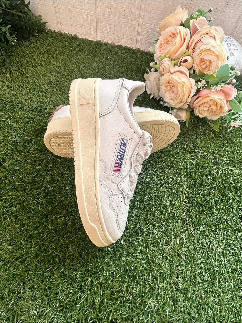 AUTRY SNEAKERS product detail